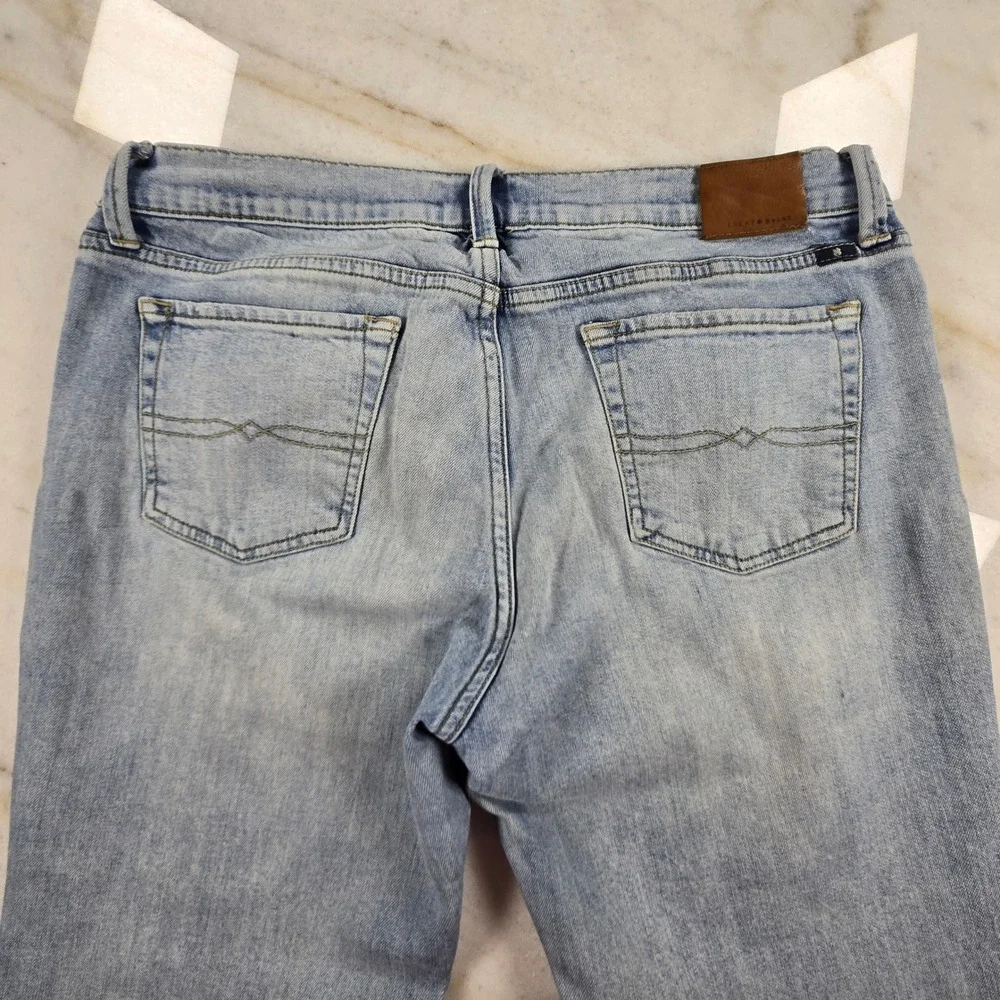 Lucky Brand Sweet Crop Jeans Women 10/30 Blue Denim Mid Rise Casual Chic Coastal